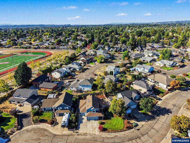 3816 Firwood Cir SE, Albany, OR 97322