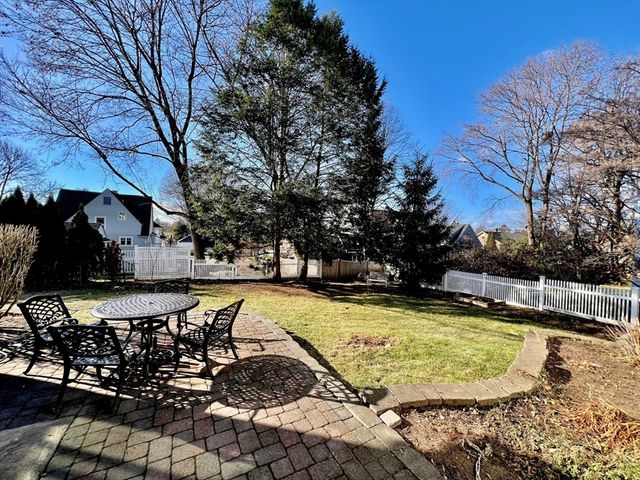 54 Simonds Road, Lexington, MA 02420