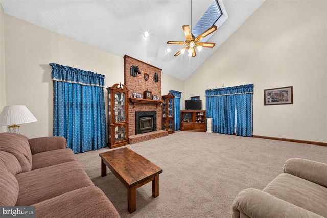 827 CORNER KETCH RD, Newark, DE 19711