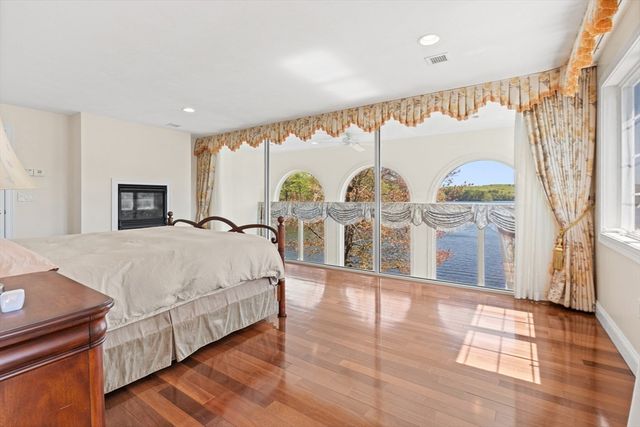 44 Fire Road 12, Lunenburg, MA 01462