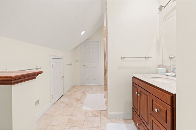 44 Fire Road 12, Lunenburg, MA 01462