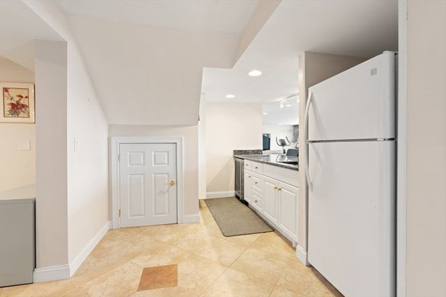 44 Fire Road 12, Lunenburg, MA 01462