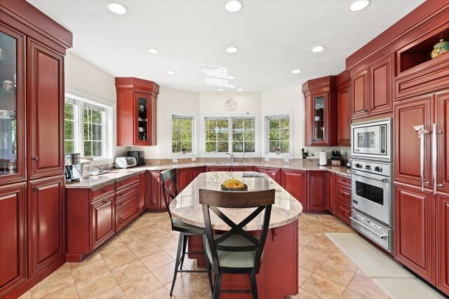 44 Fire Road 12, Lunenburg, MA 01462