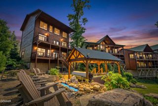 1116 Greenbriar Village Lane, Gatlinburg, TN 37738