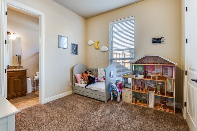 6815 Sunshade Lane, Dallas, TX 75236