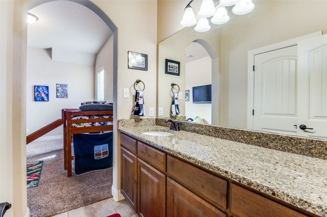 6815 Sunshade Lane, Dallas, TX 75236