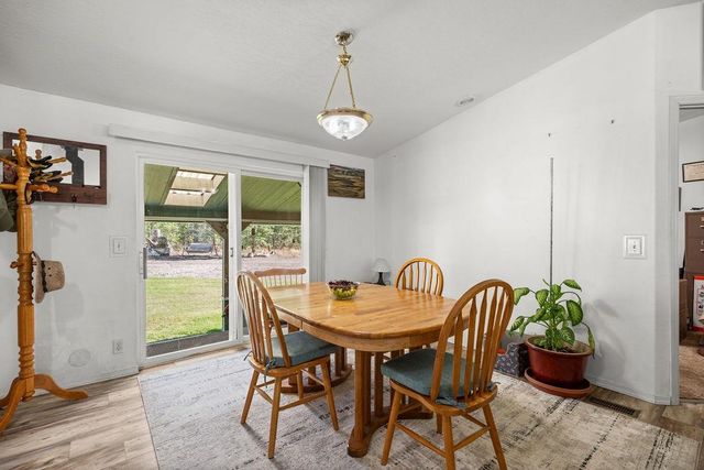 8012 Scotia Rd, Newport, WA 99156