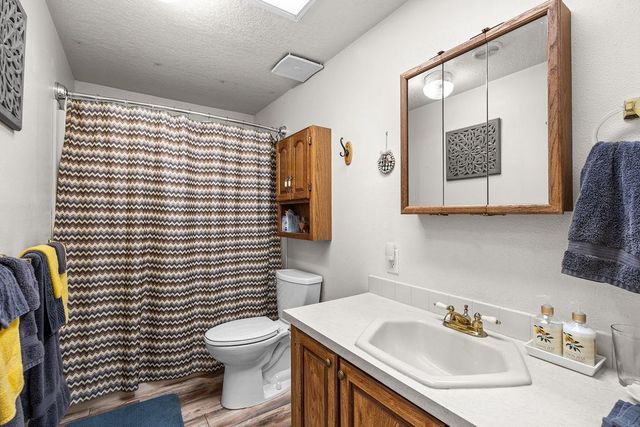 8012 Scotia Rd, Newport, WA 99156