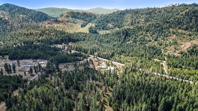 8012 Scotia Rd, Newport, WA 99156