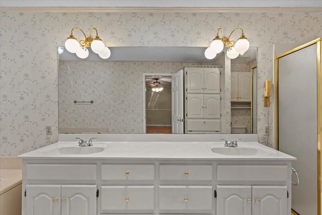 228 Broad, Headland, AL 36345