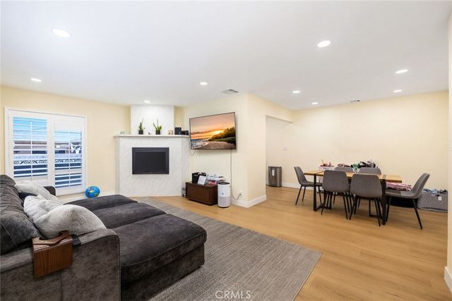 915 N Santa Anita, Arcadia, CA 91006