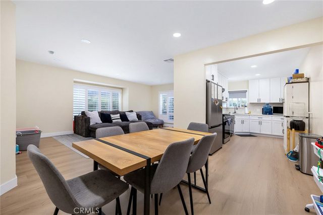 915 N Santa Anita, Arcadia, CA 91006