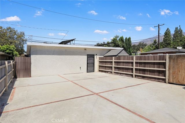 915 N Santa Anita, Arcadia, CA 91006