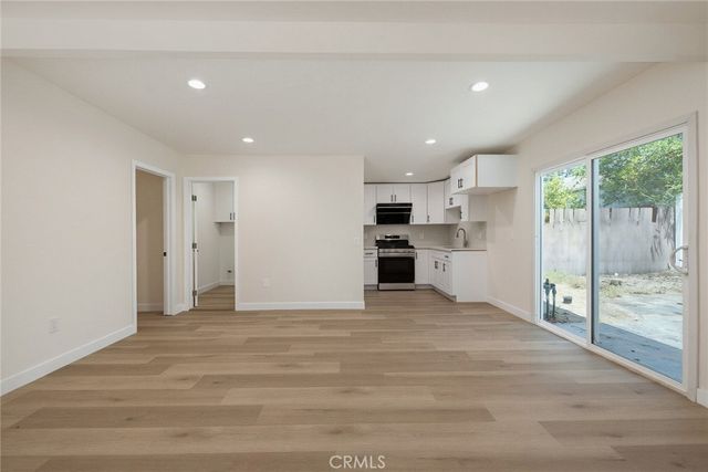 915 N Santa Anita, Arcadia, CA 91006