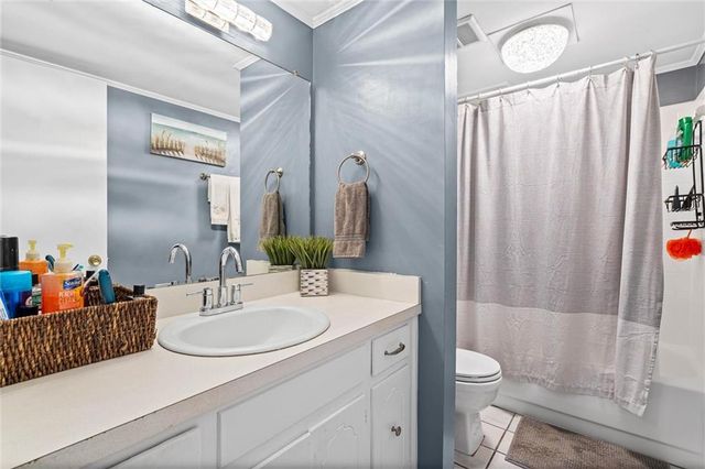 209 Riverbend Drive 209, Mobile, AL 36605