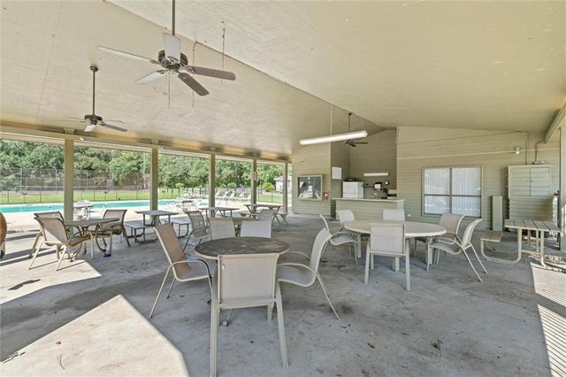 209 Riverbend Drive 209, Mobile, AL 36605