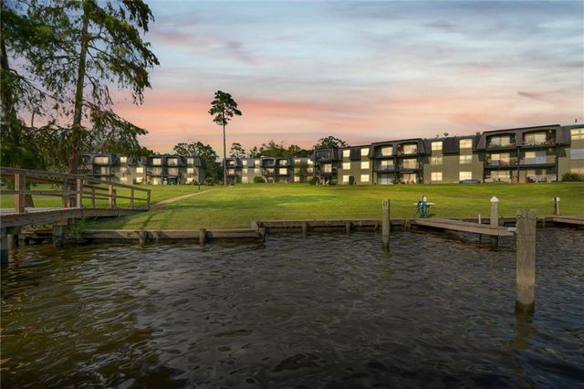 209 Riverbend Drive 209, Mobile, AL 36605