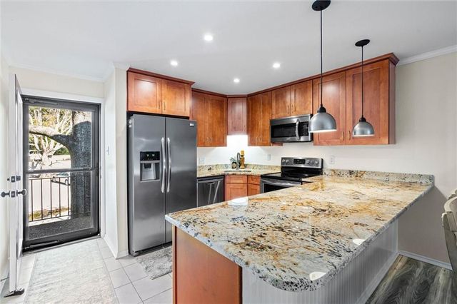 209 Riverbend Drive 209, Mobile, AL 36605