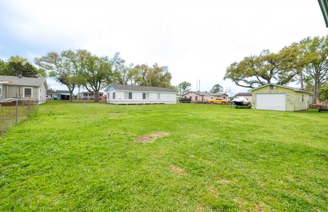 207 Fannie St, Houma, LA 70360