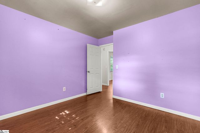 111 Faunawood Drive, Simpsonville, SC 29680