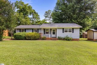 111 Faunawood Drive, Simpsonville, SC 29680