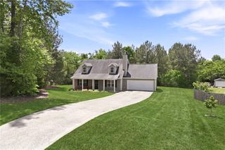 8835 Grassy Knoll Lane, Clermont, GA 30527