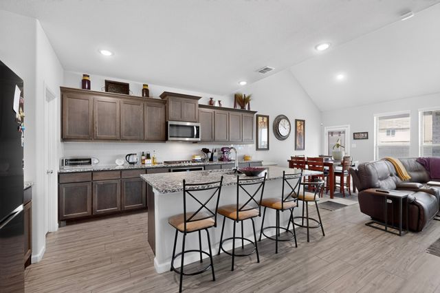 6725 Aster Drive, Venus, TX 76084