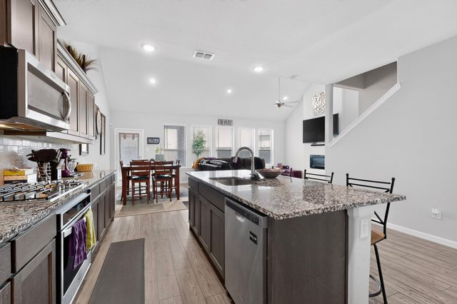 6725 Aster Drive, Venus, TX 76084