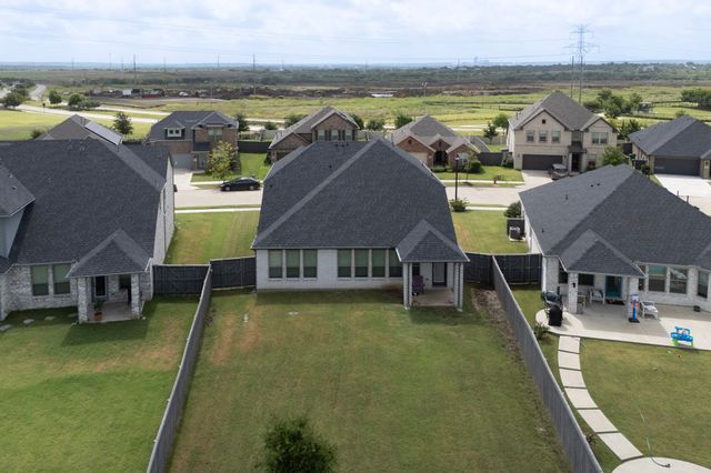 6725 Aster Drive, Venus, TX 76084