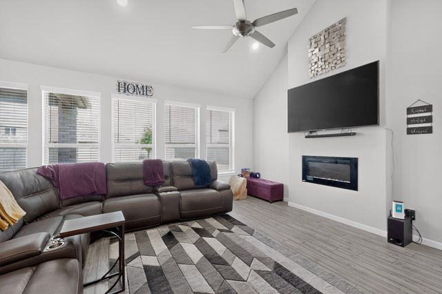 6725 Aster Drive, Venus, TX 76084