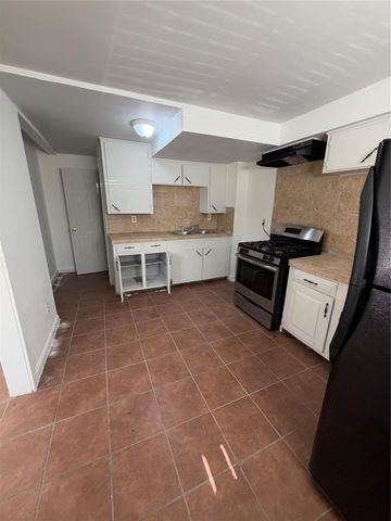 4353 Brinkley Street 5, Houston, TX 77051