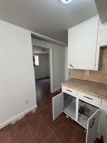 4353 Brinkley Street 5, Houston, TX 77051