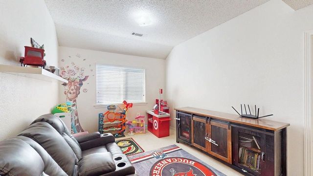 3805 Braxton Lane, Flower Mound, TX 75028