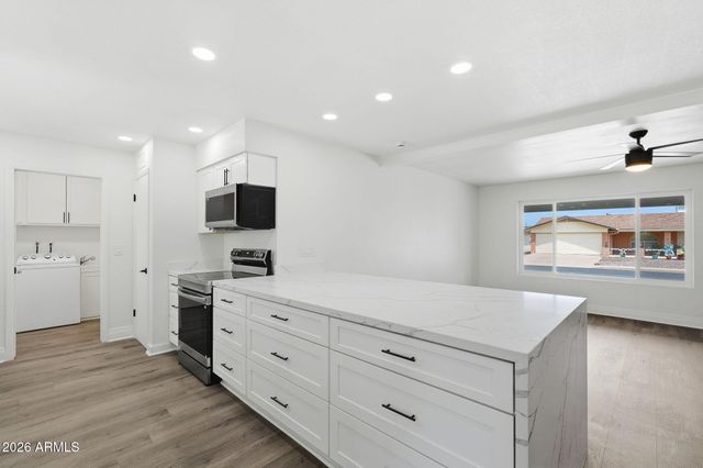 4039 E CATALINA Circle, Mesa, AZ 85206