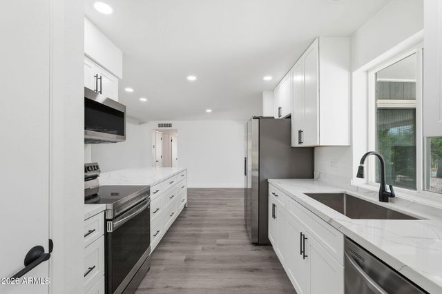 4039 E CATALINA Circle, Mesa, AZ 85206