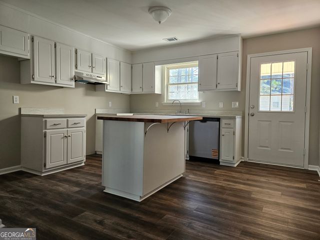 606 N Kevin Court, Statesboro, GA 30461