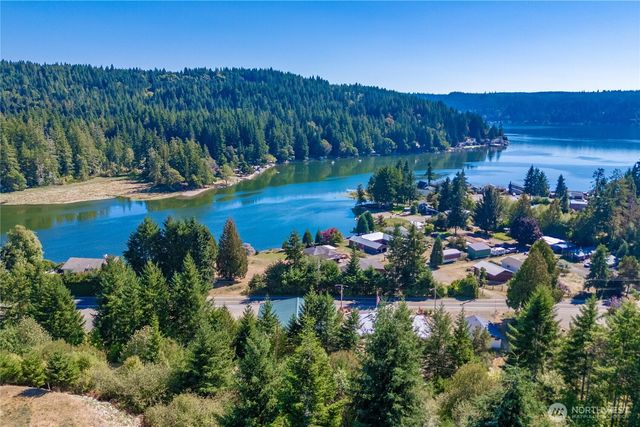 151 NE Myrlis Joy Drive, Tahuya, WA 98588