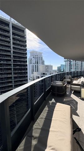 1000 Brickell Plz 4009, Miami, FL 33131