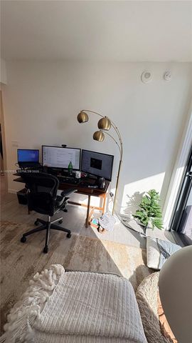 1000 Brickell Plz 4009, Miami, FL 33131