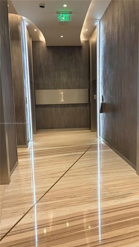 1000 Brickell Plz 4009, Miami, FL 33131