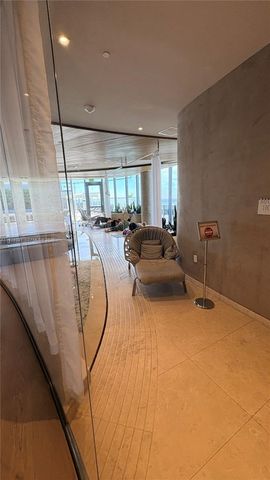 1000 Brickell Plz 4009, Miami, FL 33131
