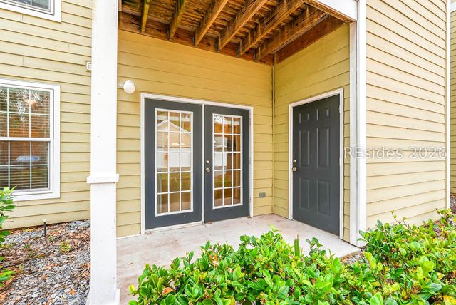 100 Kensington Blvd Apt 305, Bluffton, SC 29910
