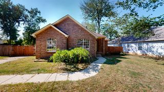 699 Hollandale Rd, La Vergne, TN 37086