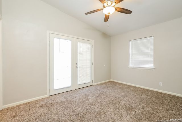 6127 Bright Valley Dr, San Antonio, TX 78242