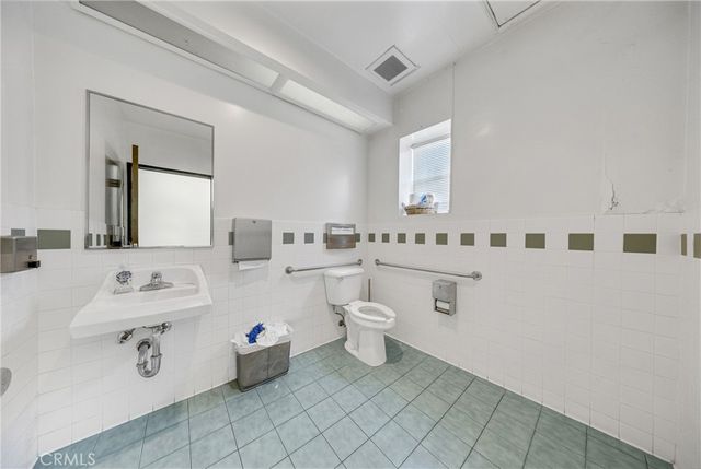 223 E Valley, Alhambra, CA 91801