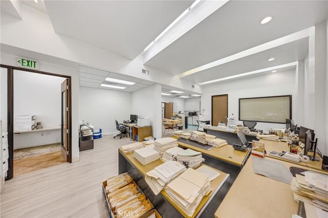 223 E Valley, Alhambra, CA 91801