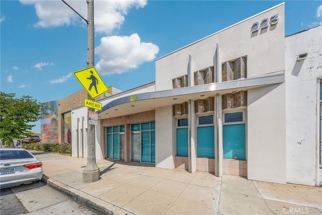 223 E Valley, Alhambra, CA 91801