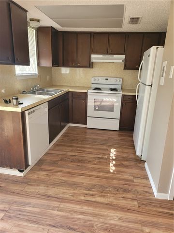 3619 La Paz Dr, Corpus Christi, TX 78415