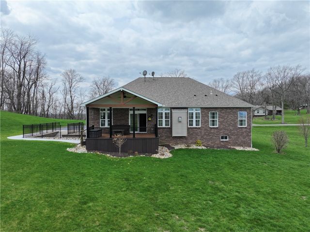 96 Vance Dr, Cross Creek Twp, PA 15021