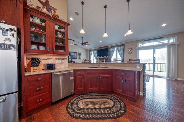 96 Vance Dr, Cross Creek Twp, PA 15021